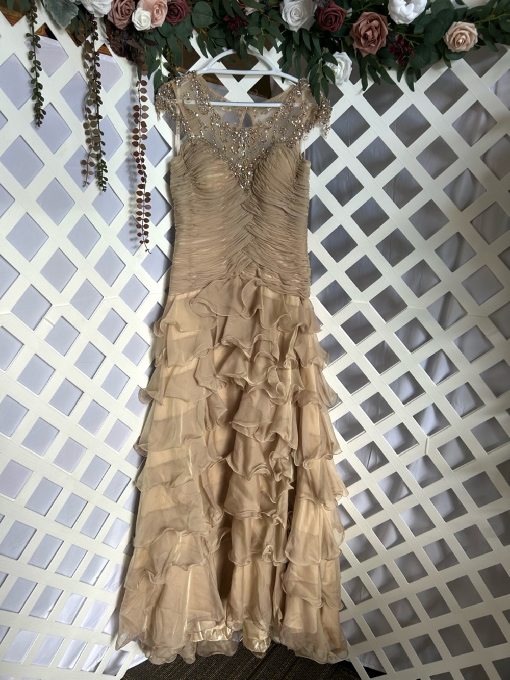 Shail K Gold Beaded Formal Dress Size 6 |  Neckline Ruffle Chiffon Prom Wedding